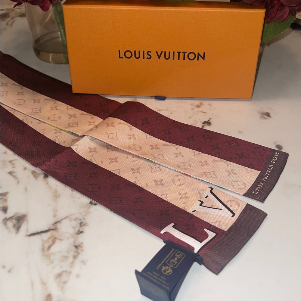 ❗️SALE❗️NEW Louis Vuitton x Grace Coddington My LV Trunk Bandeau - Picture 5 of 7